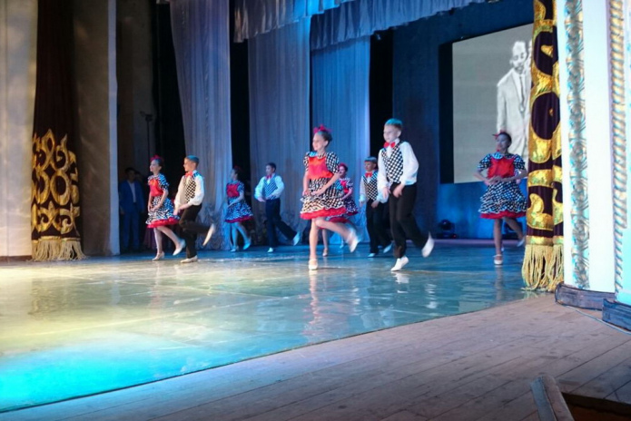 Всем играть